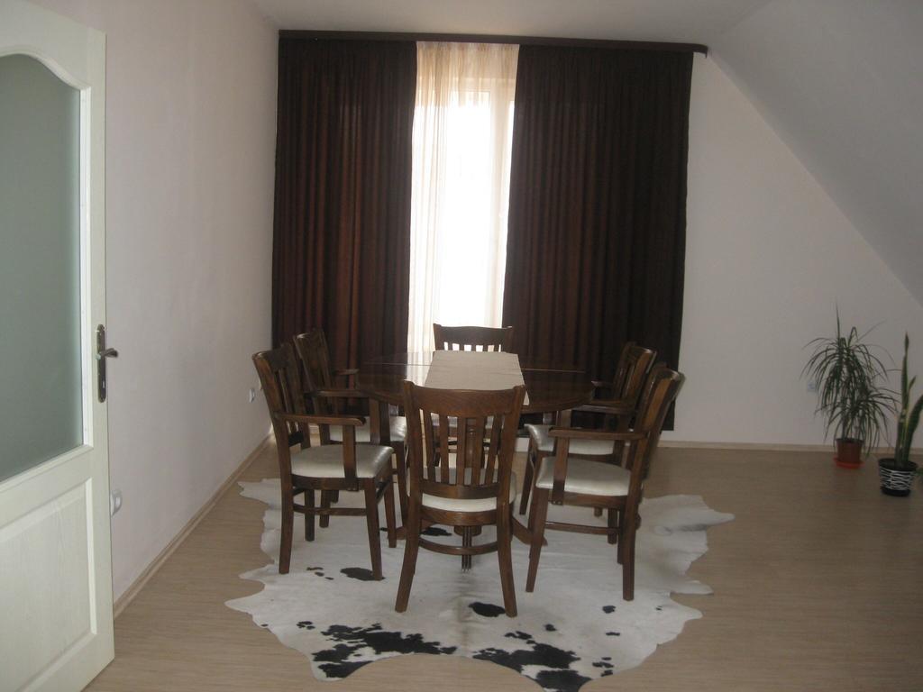Hotel Topalovi Nesebar Ngoại thất bức ảnh